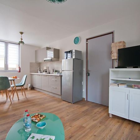 Superlogis Troyes - Le Cadre Vert - Studio Grand Confort - Netflix - Parking Saint-Julien-les-Villas Kültér fotó