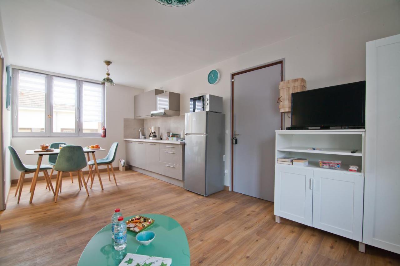 Superlogis Troyes - Le Cadre Vert - Studio Grand Confort - Netflix - Parking Saint-Julien-les-Villas Kültér fotó